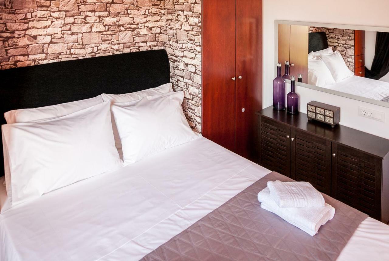 Rafaellas Apartment Chania  Екстер'єр фото